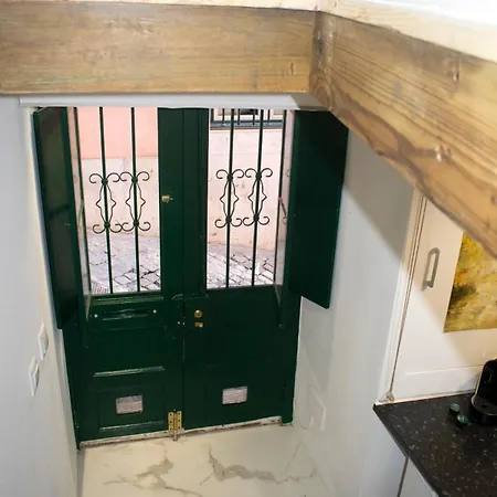 Apartman Alfama 51 Duplex In The Heart Of Alfama