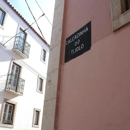 Alfama 51 Duplex In The Heart Of Alfama 리스본
